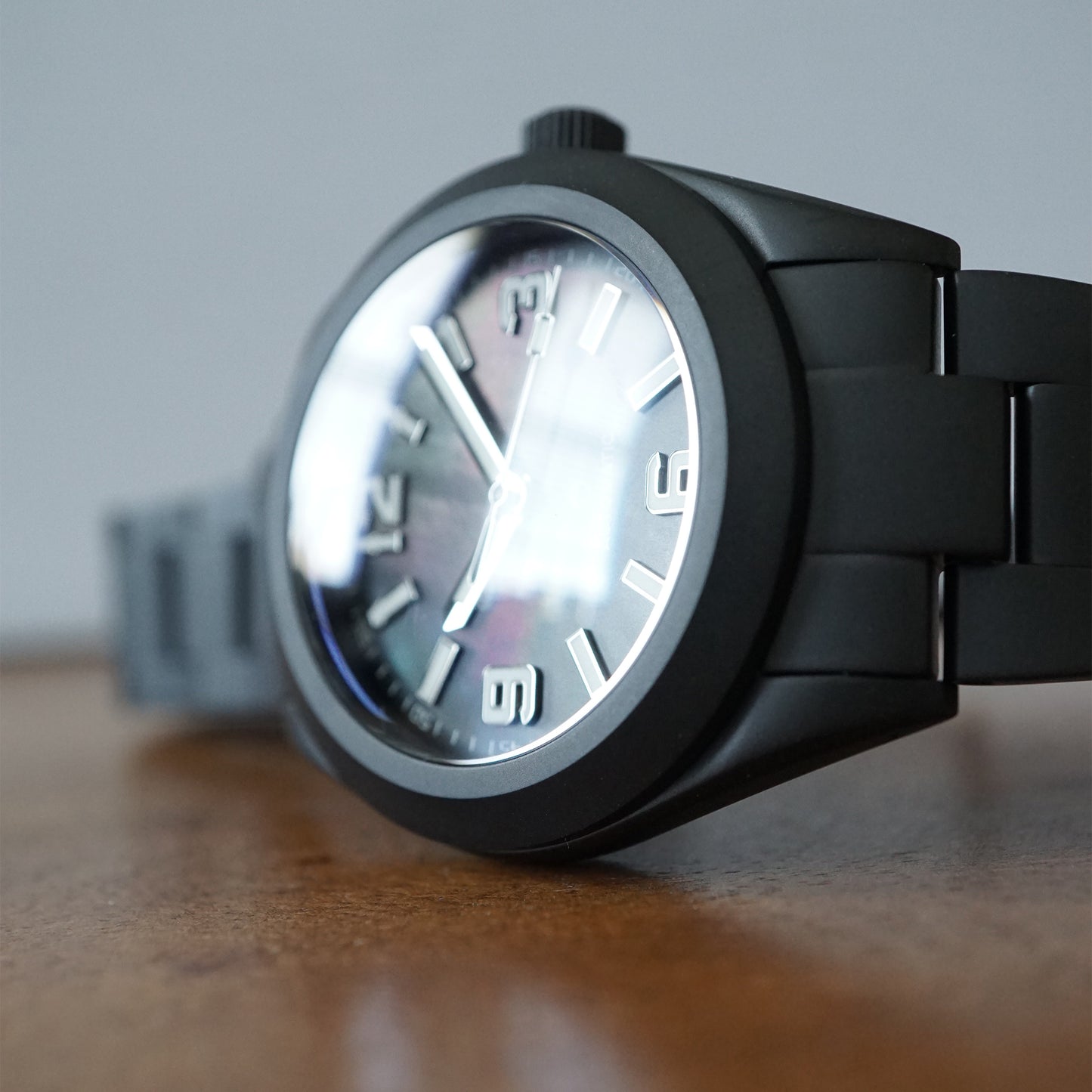 A4 Legacy X 37 Black MoP