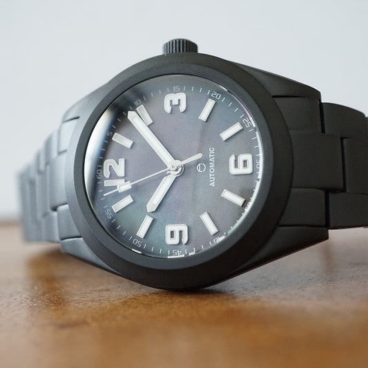 A4 Legacy X 37 Black MoP