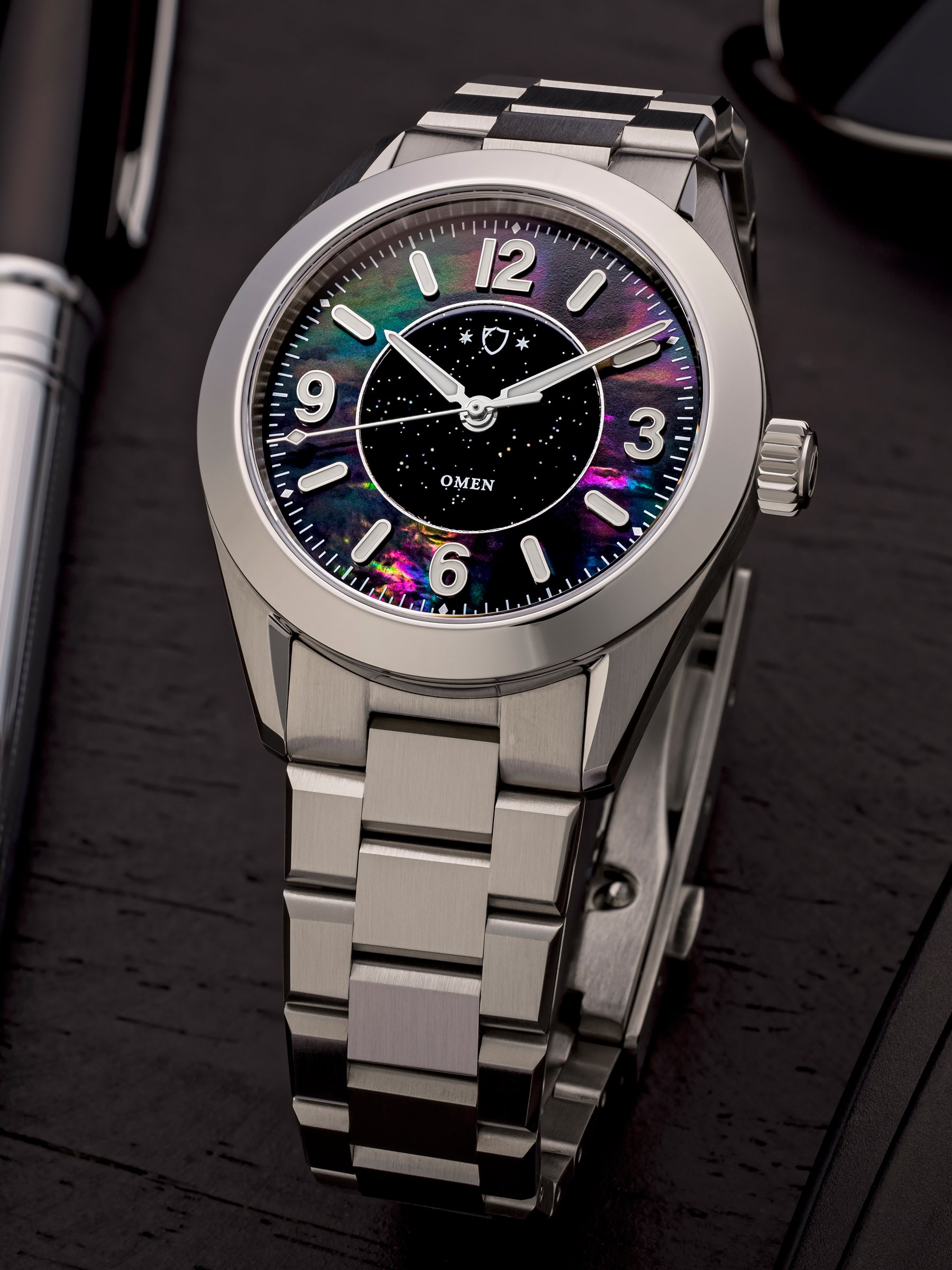 Photo of Aventurine and Black Mother of Pearl Watch